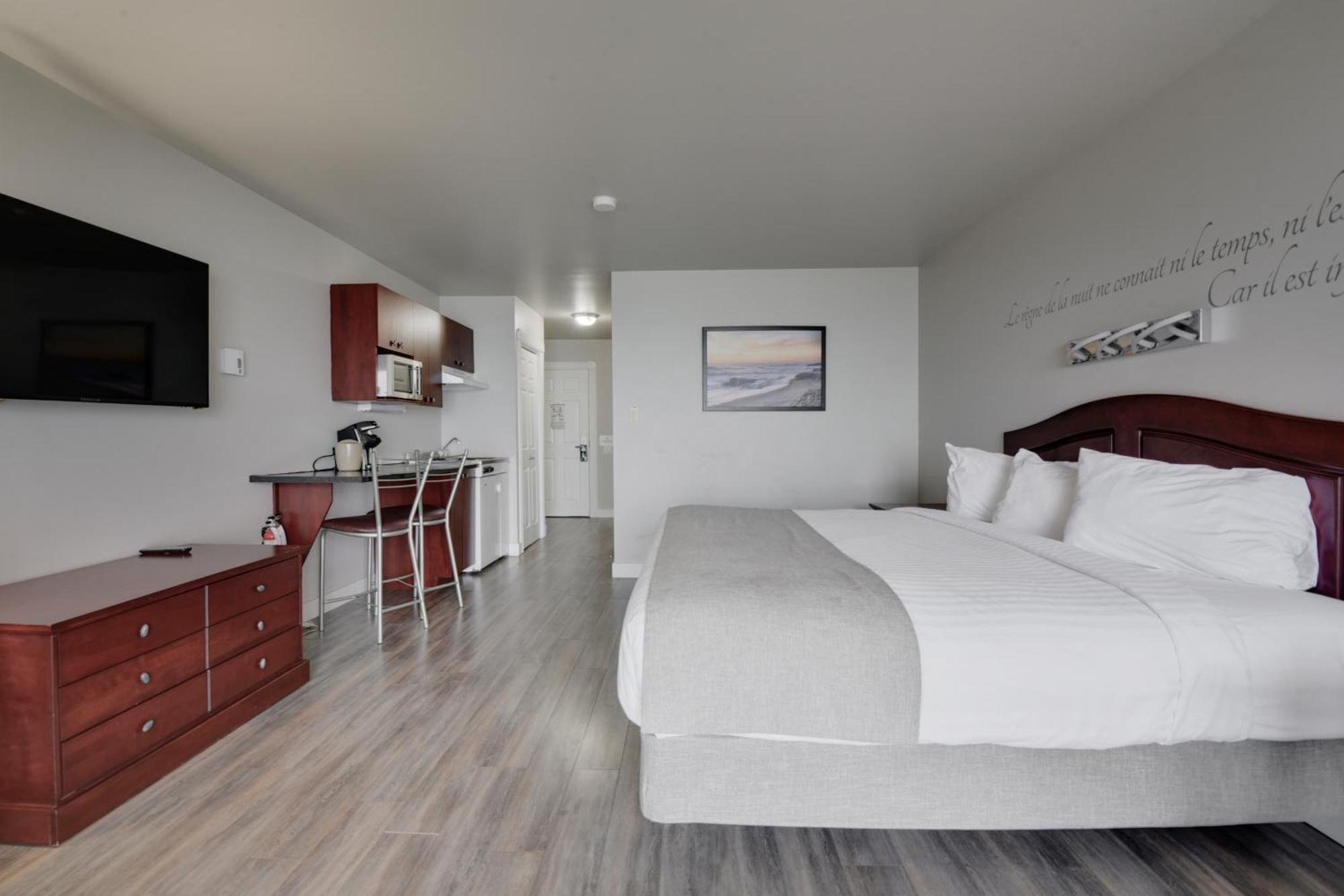 Hotel Et Pavillons Le Petit Manoir Du Casino La Malbaie Ngoại thất bức ảnh