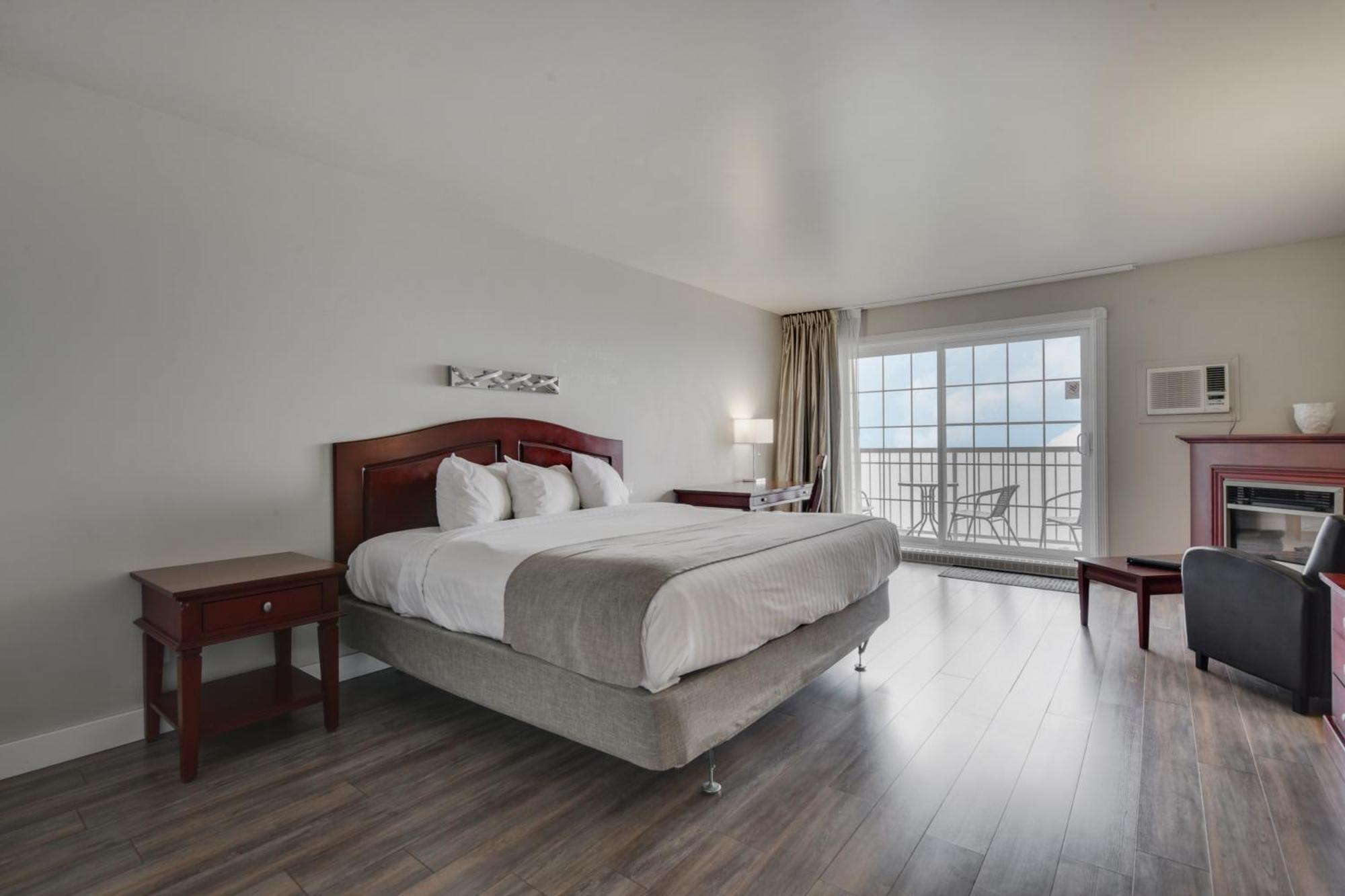 Hotel Et Pavillons Le Petit Manoir Du Casino La Malbaie Ngoại thất bức ảnh